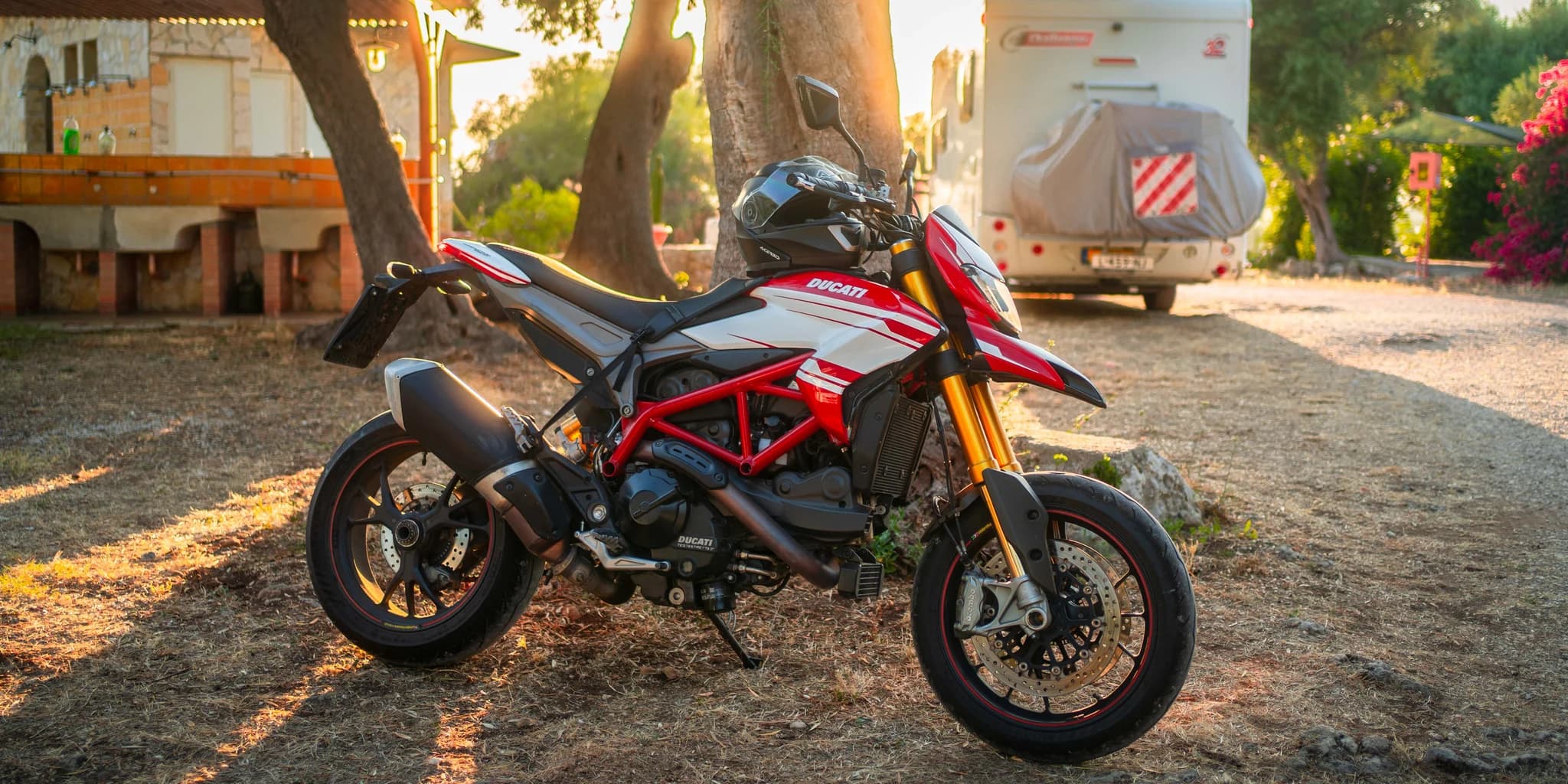 Motorcycle travel scene (photograph)